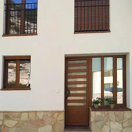 3 Bedrooms At Alcala del Jucar